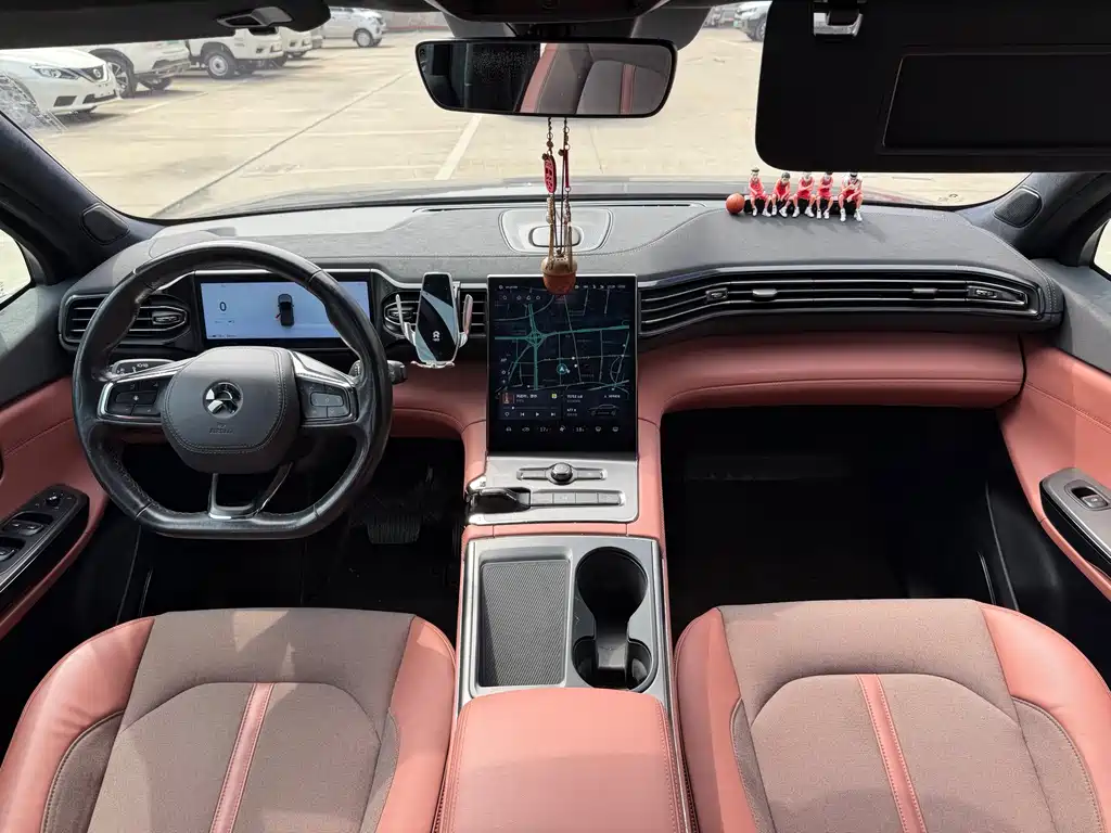NIO EC6 — миниатюра 8