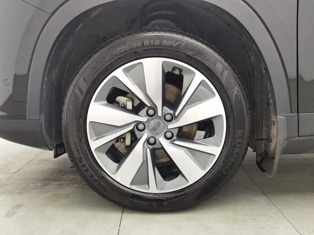 Geely Haoyue — миниатюра 17