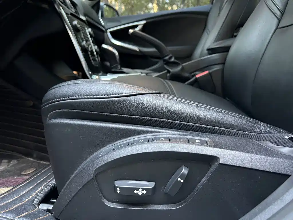 Volvo V40 — миниатюра 17