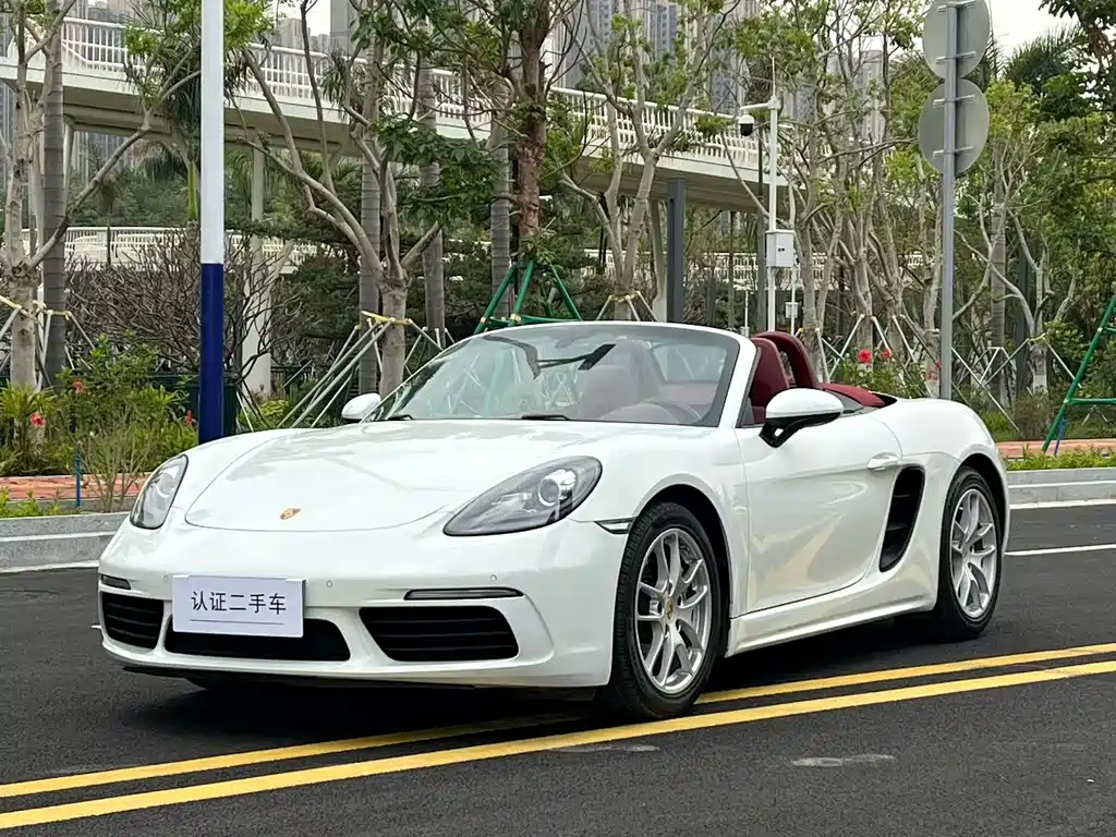 Porsche 718 2017