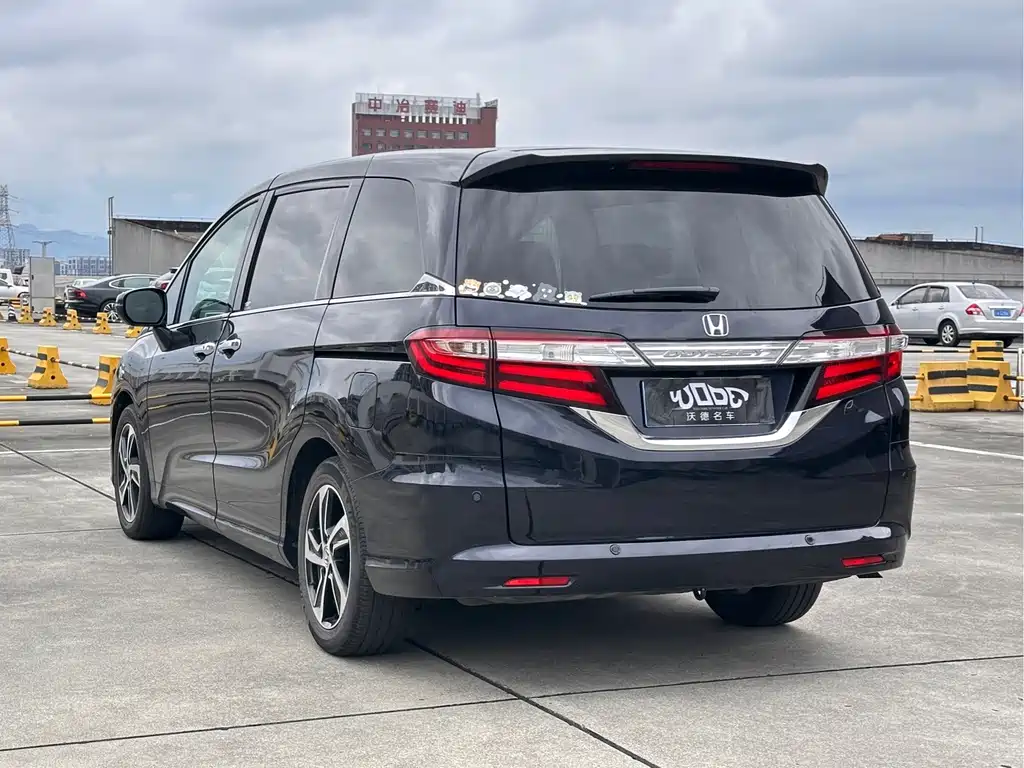 Honda Odyssey — миниатюра 6
