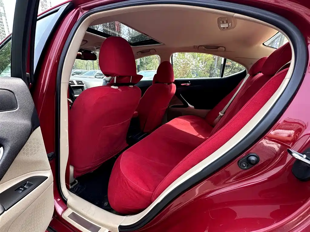Lexus IS 2007 300