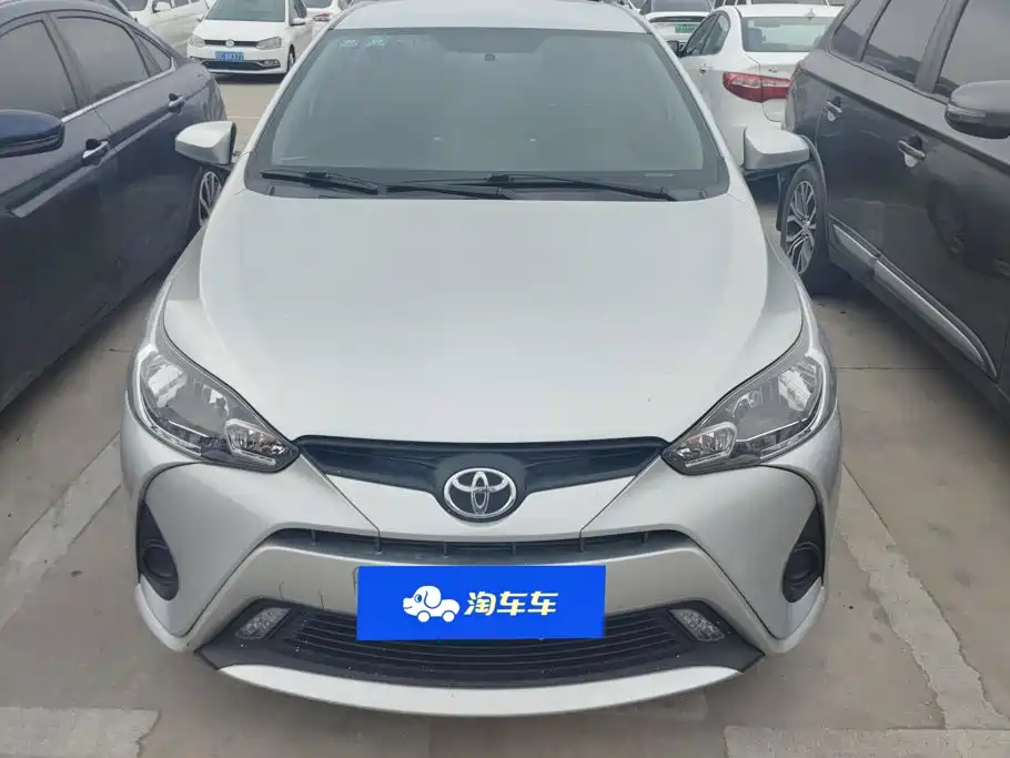 Toyota Yaris L — миниатюра 2