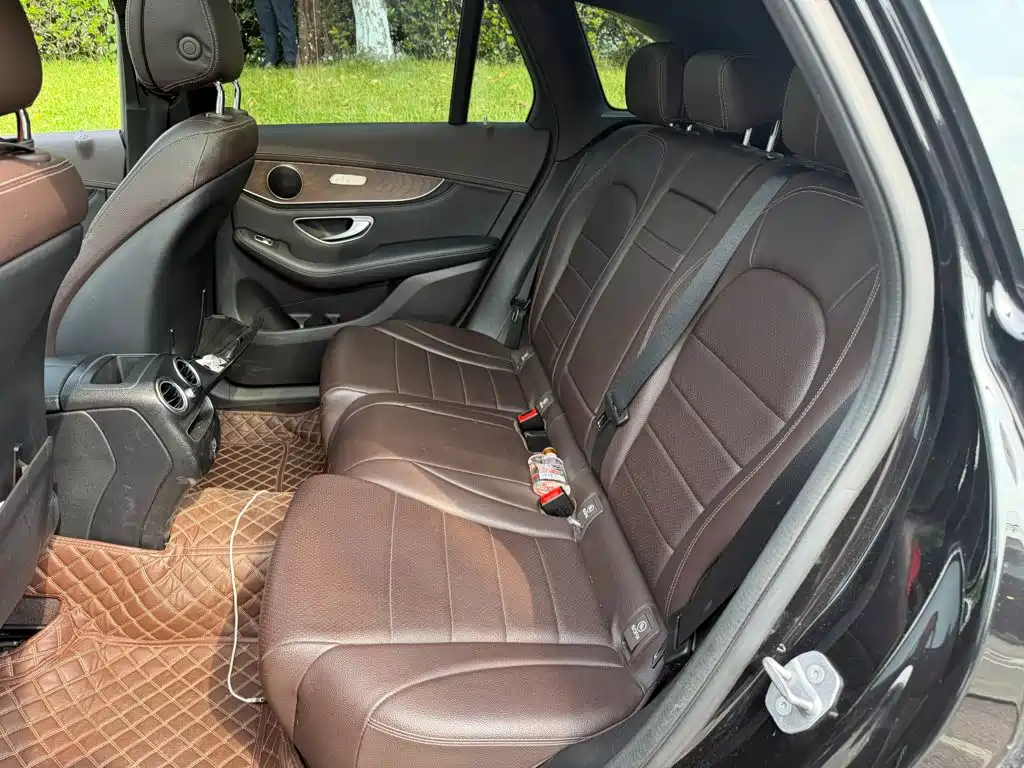 Mercedes-Benz GLC — миниатюра 12