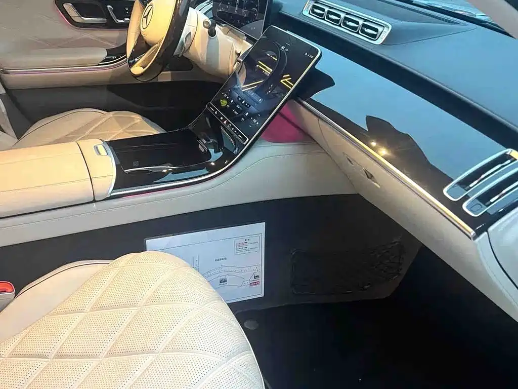 Mercedes-Benz S-Class — миниатюра 7
