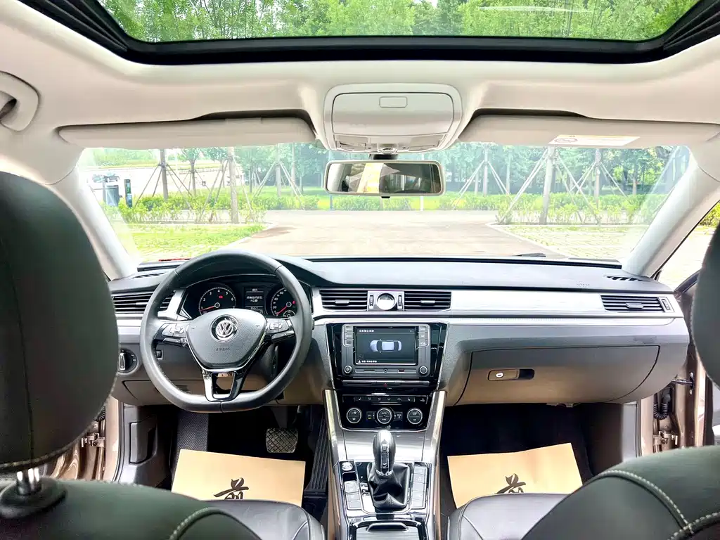 Volkswagen Passat — миниатюра 10