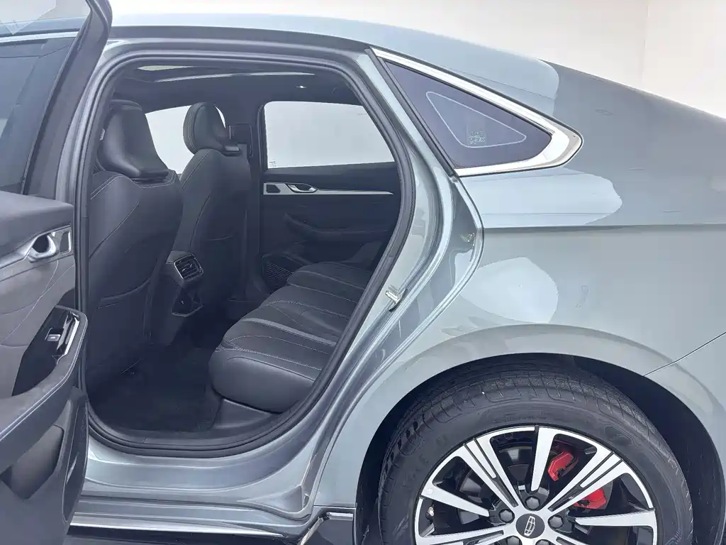 Geely Xingrui — миниатюра 5