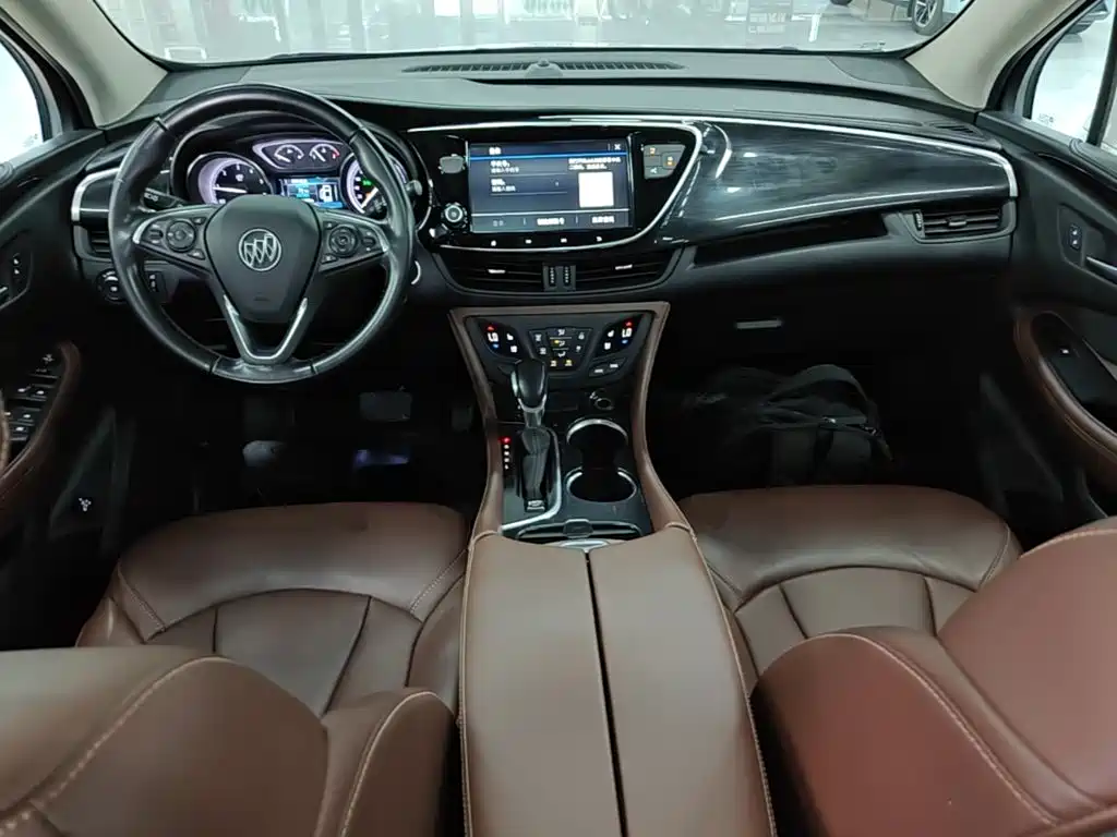 Buick Envision Plus — миниатюра 10