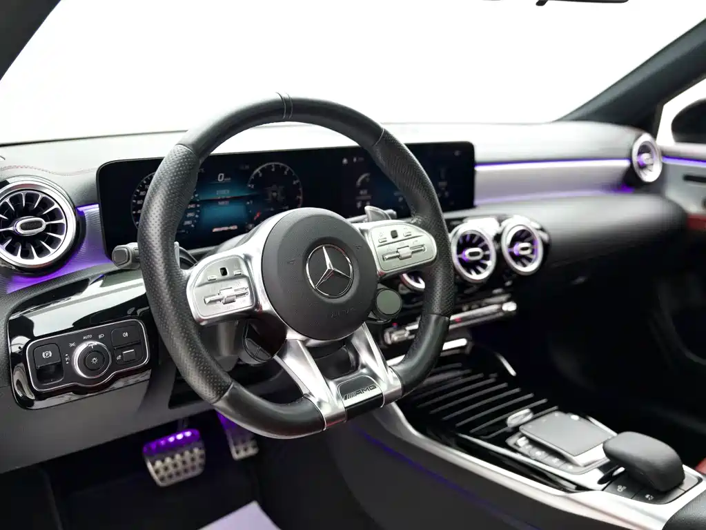 Mercedes-Benz A-Class AMG — миниатюра 3