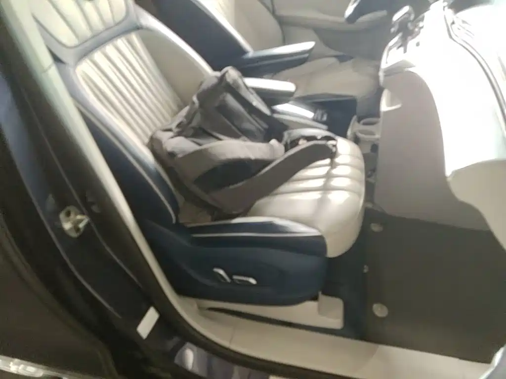 Roewe iMAX8 — миниатюра 25