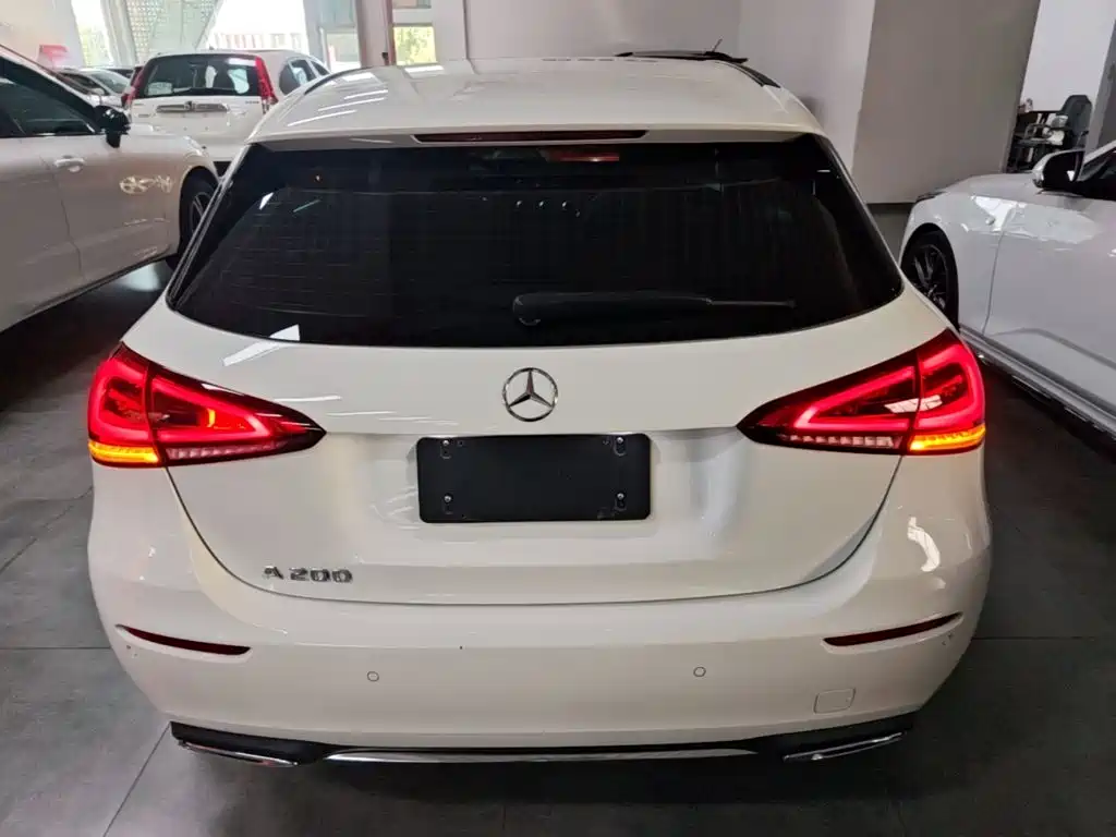 Mercedes-Benz A-Class (Import) — миниатюра 6