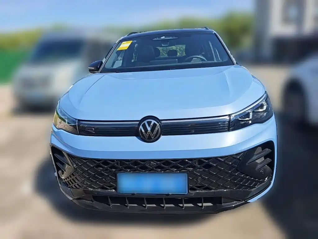 Volkswagen Tiguan L — миниатюра 5