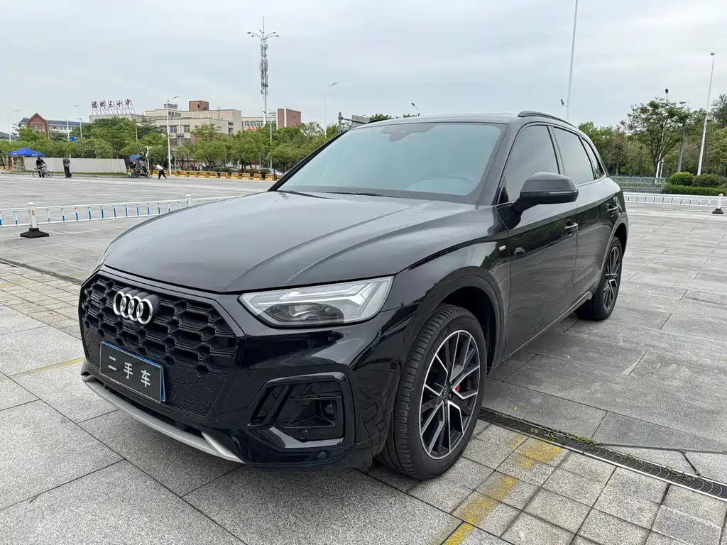 Audi Q5L 2024
