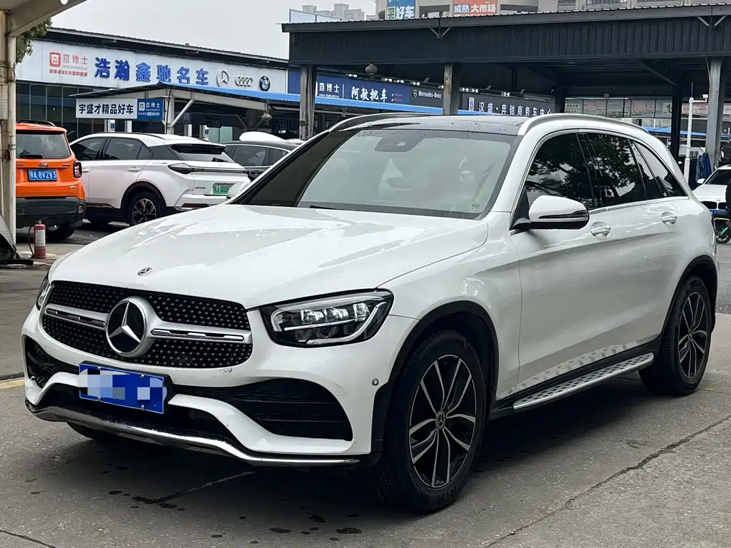 Купить Mercedes-Benz GLC