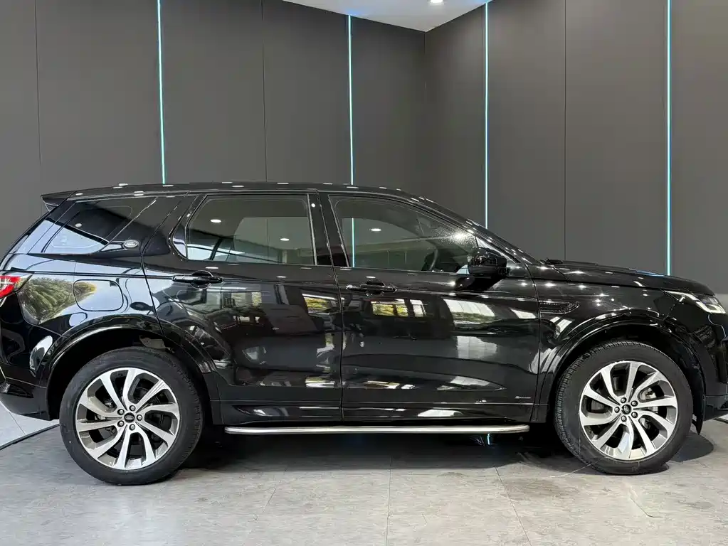 Land Rover Discovery Sport — миниатюра 4