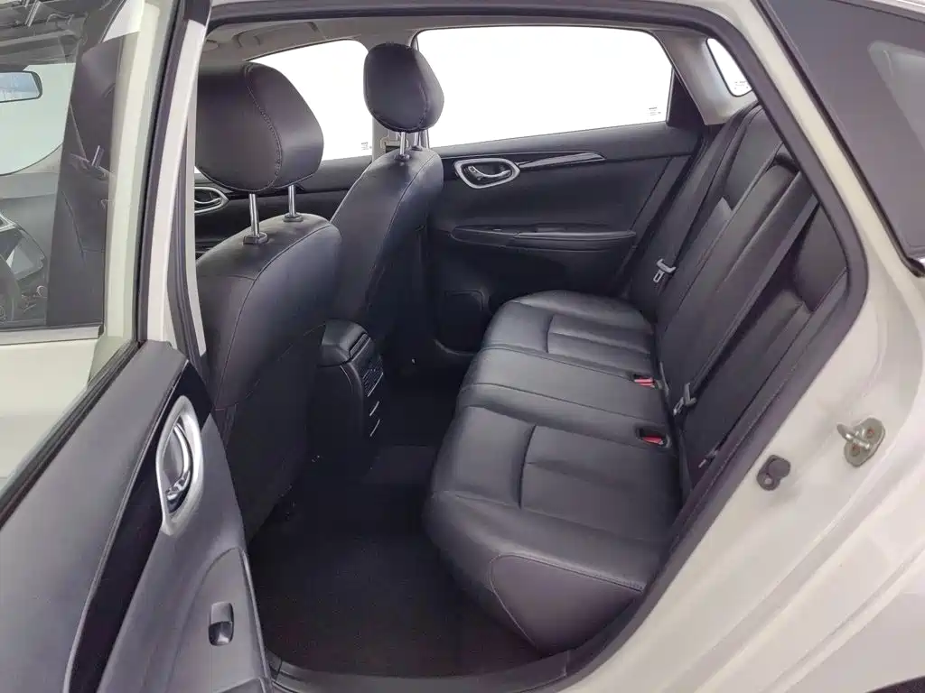 Nissan Sylphy — миниатюра 15