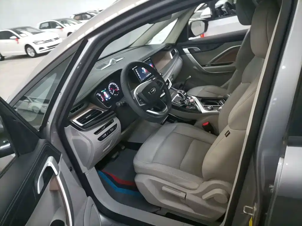 Geely Jia Ji — миниатюра 15