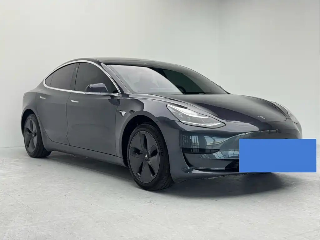 Tesla Model 3 — миниатюра 2