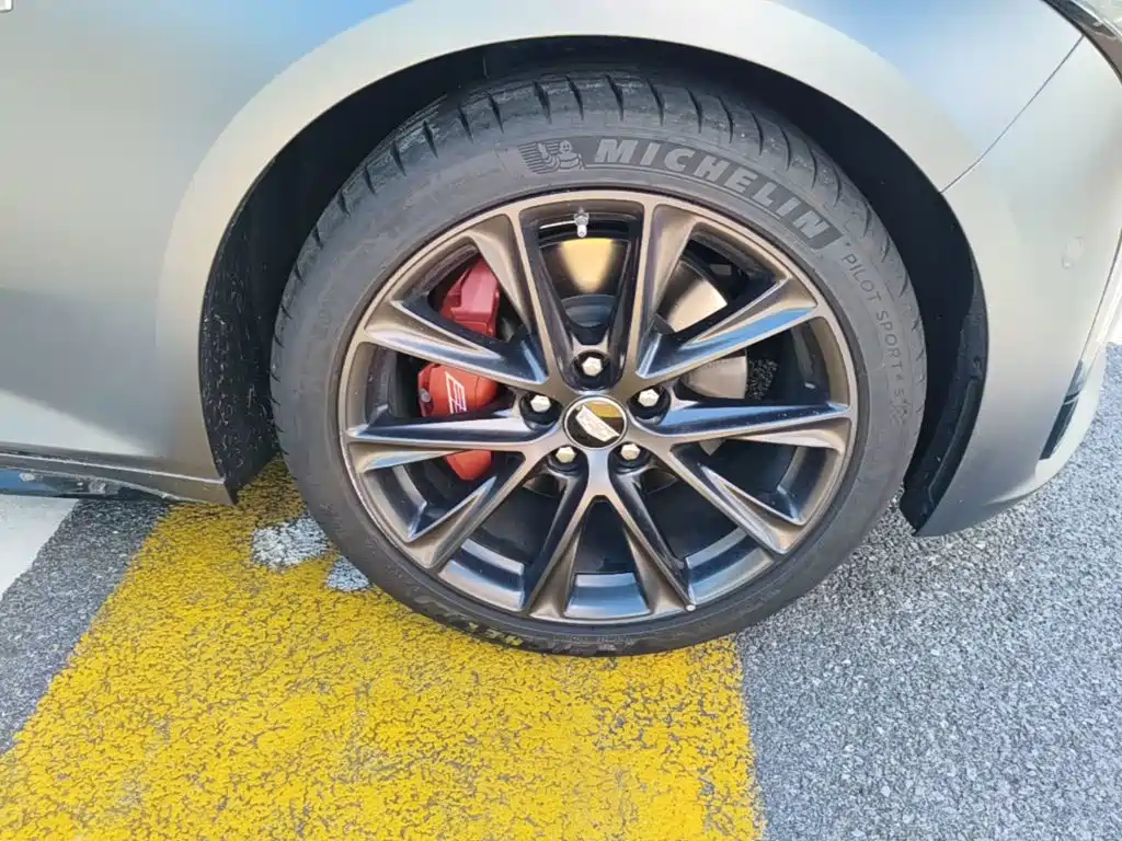Cadillac CT5 — миниатюра 12