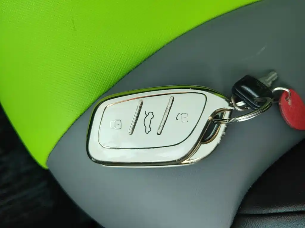 Roewe Clever — миниатюра 9