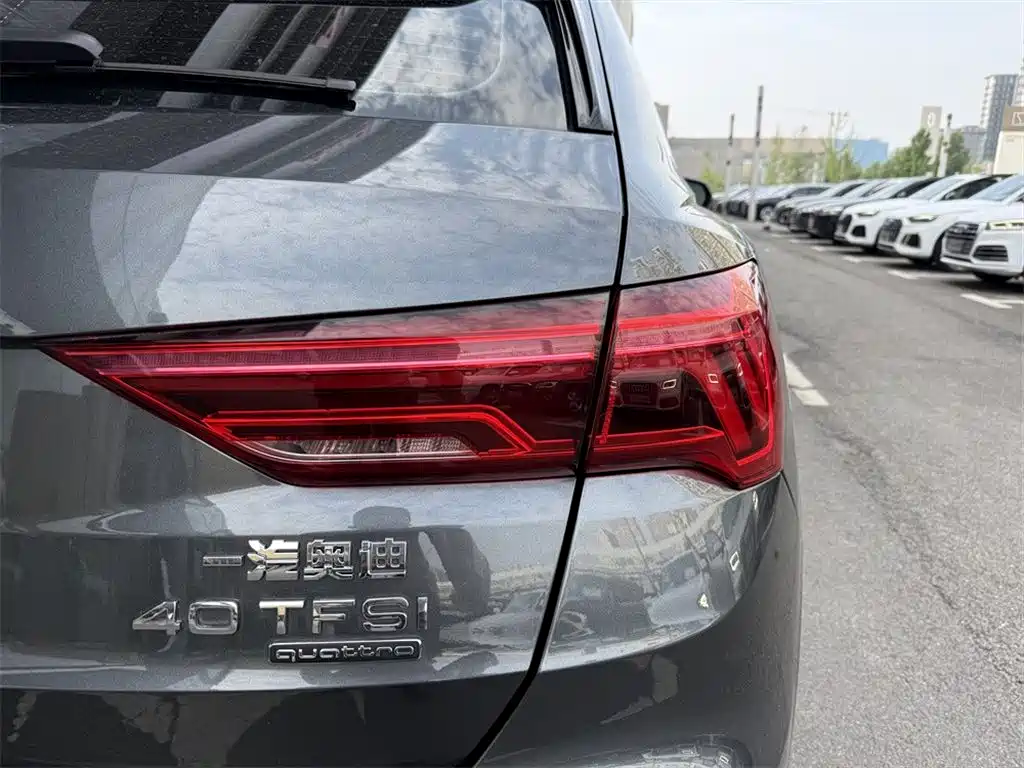 Audi Q3 — миниатюра 13