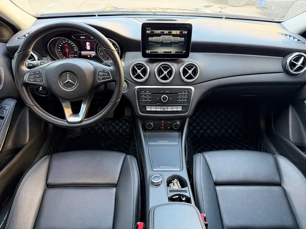 Mercedes-Benz GLA — миниатюра 9