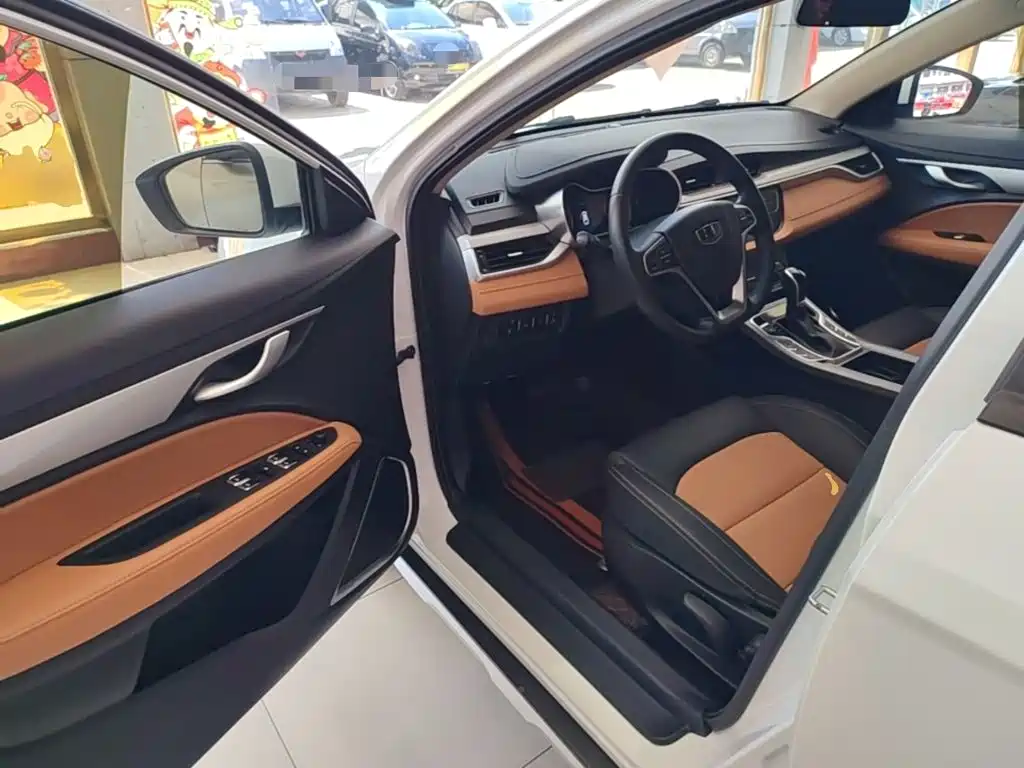 Geely Vision S1 — миниатюра 16