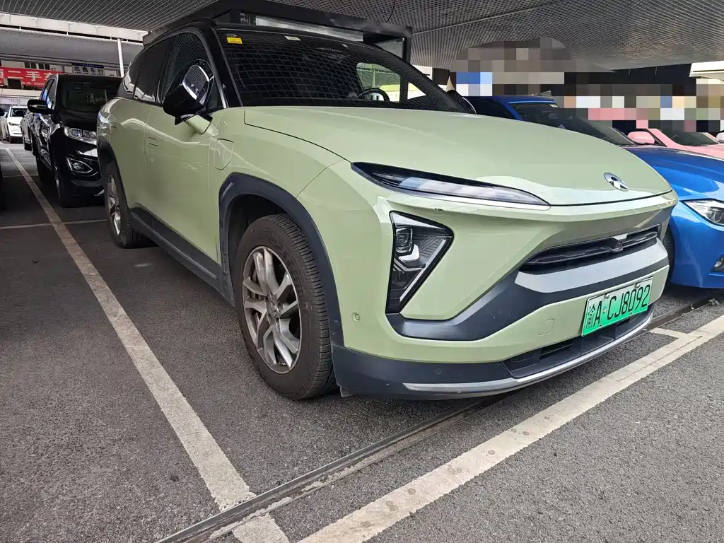 NIO ES6 — миниатюра 3