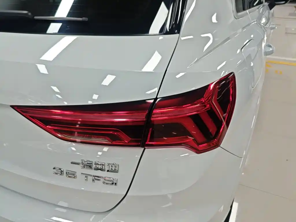 Audi Q3 — миниатюра 8