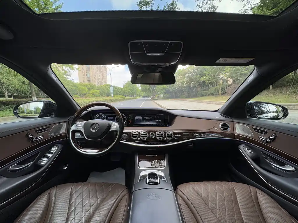 Mercedes-Benz S-Class — миниатюра 16