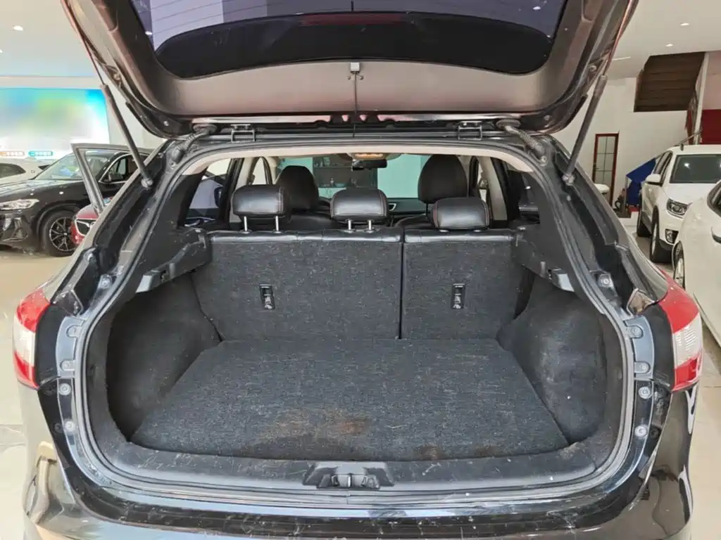 Nissan Qashqai — миниатюра 19