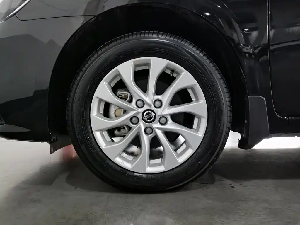 Nissan Sylphy — миниатюра 17