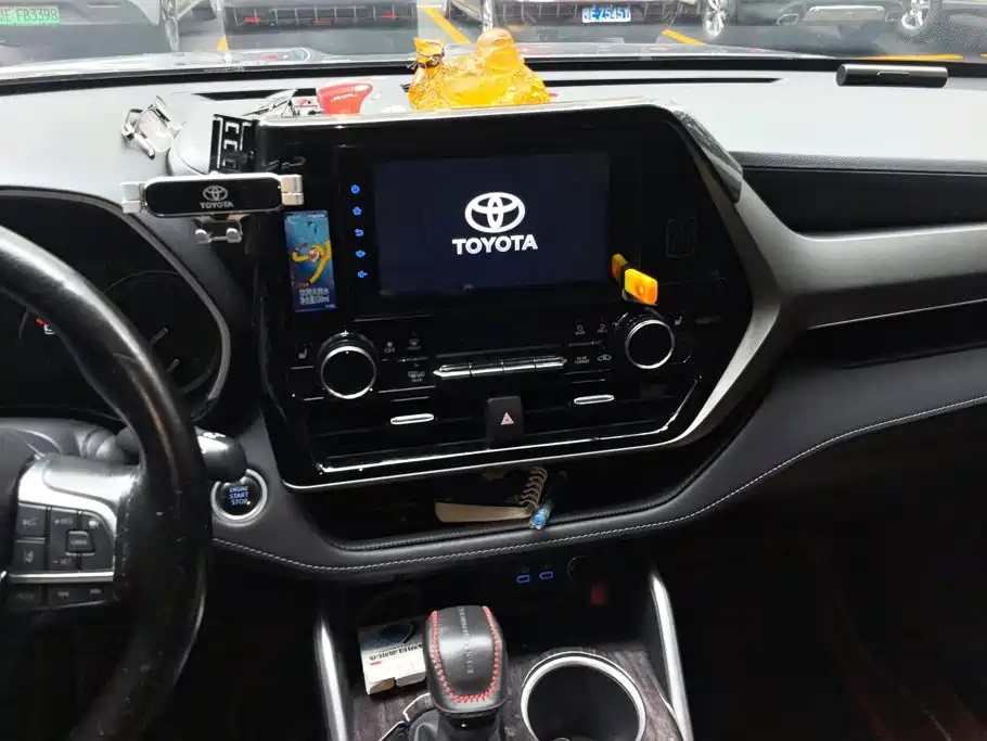 Toyota Highlander — миниатюра 13
