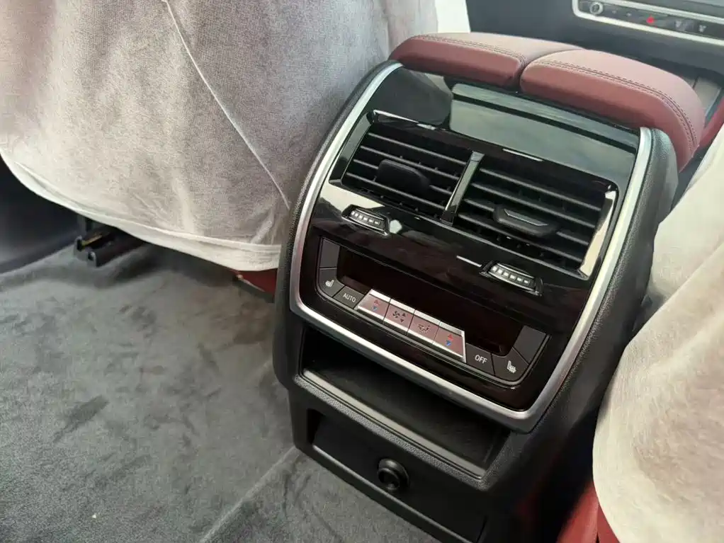 BMW X5 — миниатюра 14