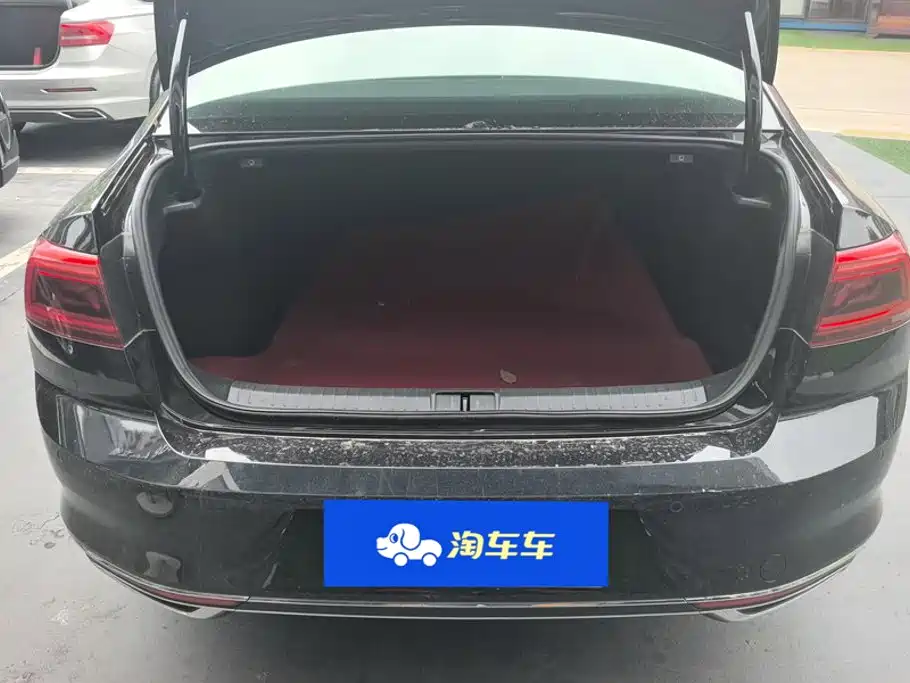 Volkswagen Magotan — миниатюра 4