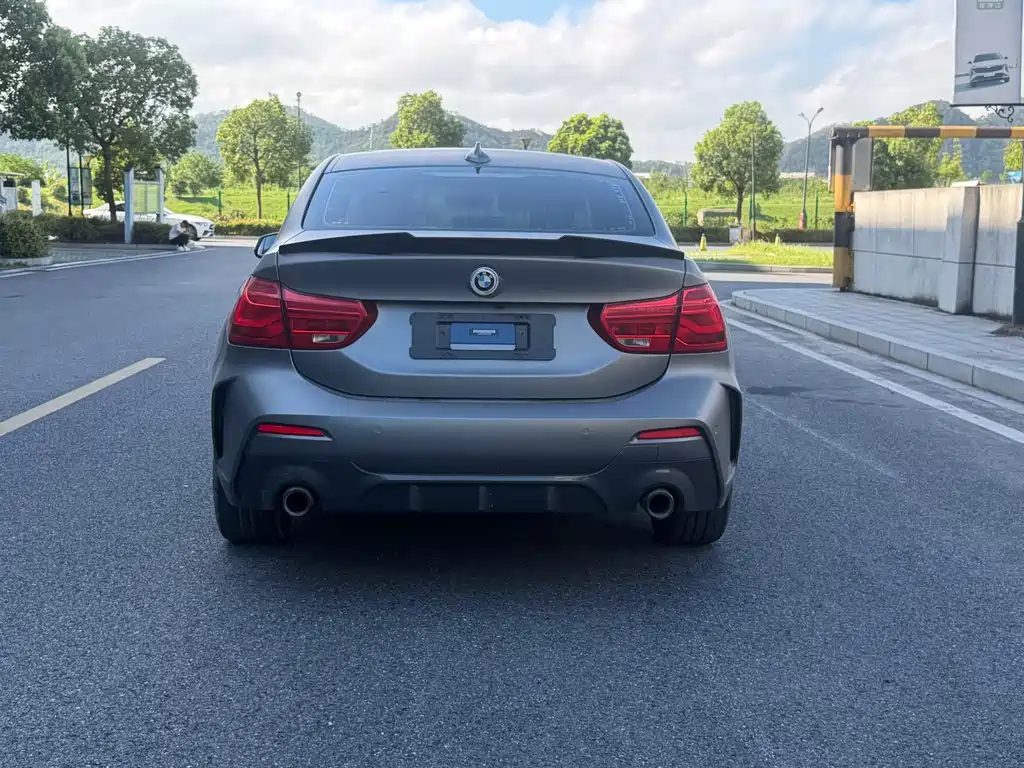 BMW 1 Series — миниатюра 11