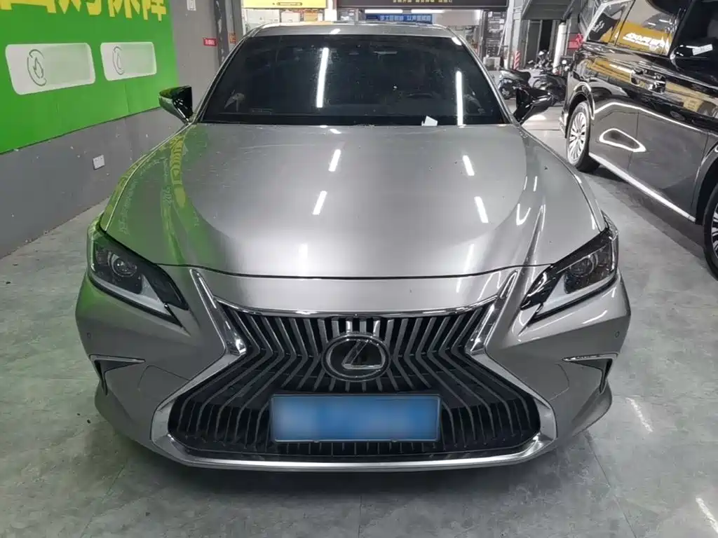 Lexus ES — миниатюра 3