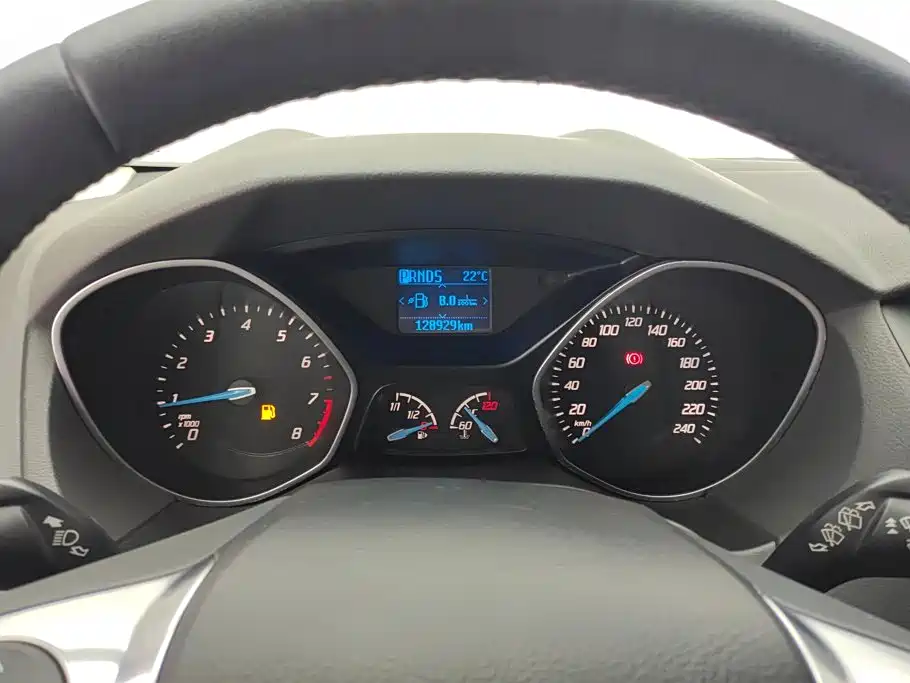 Ford Focus — миниатюра 14