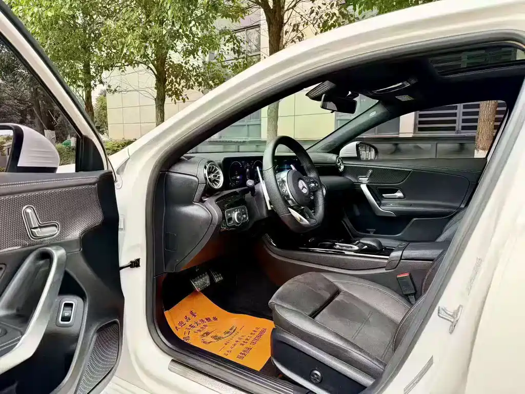 Mercedes-Benz A-Class A 2020 A 200 L Sport Fashion
