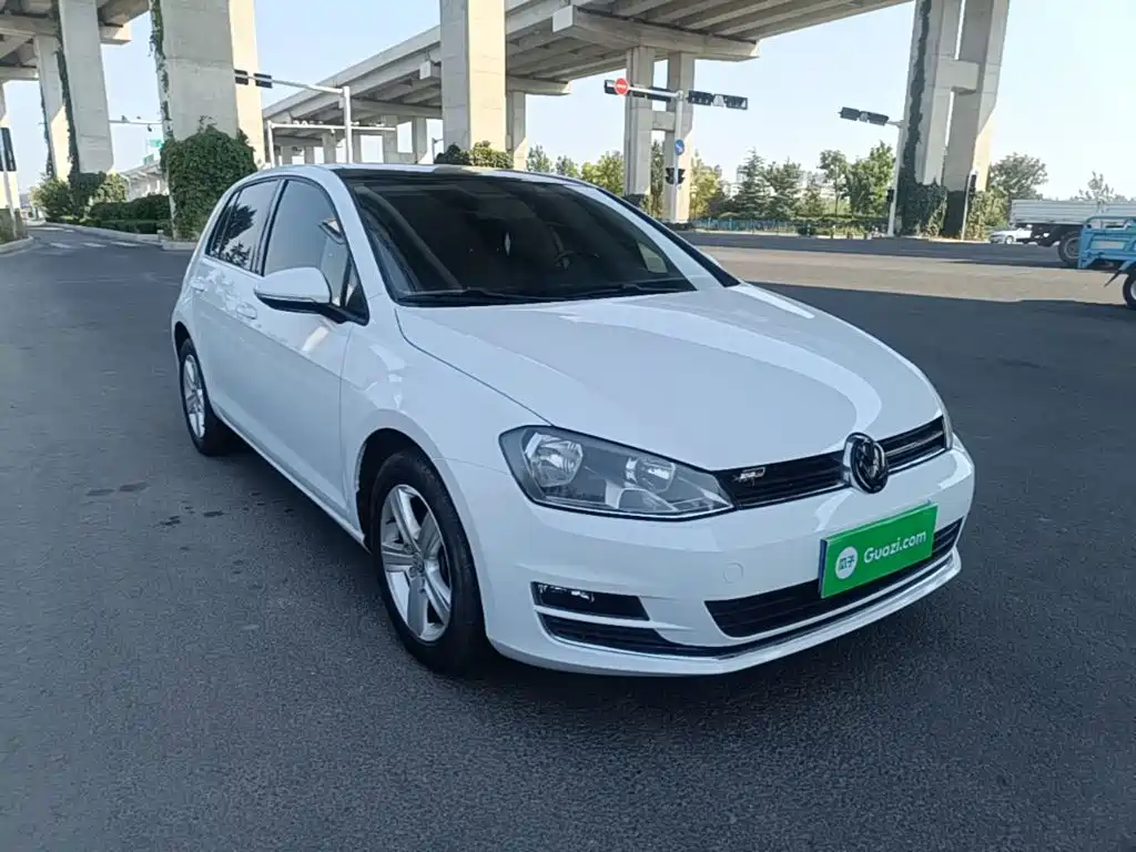 Volkswagen Golf — миниатюра 4