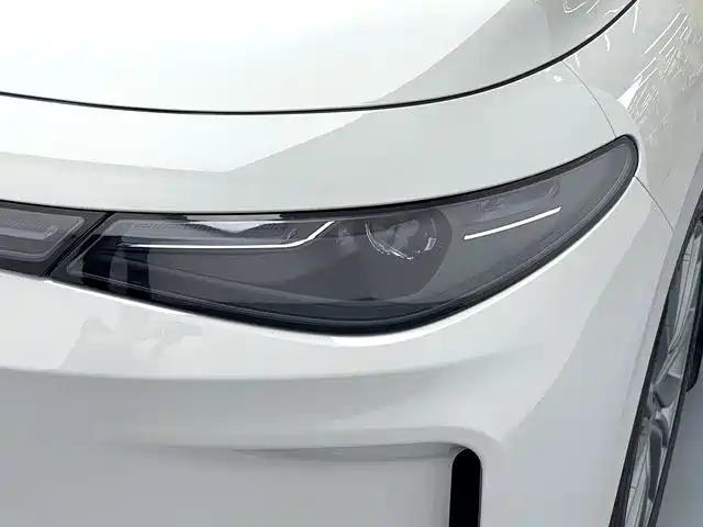 Leapmotor Leapmotor C10 — миниатюра 18