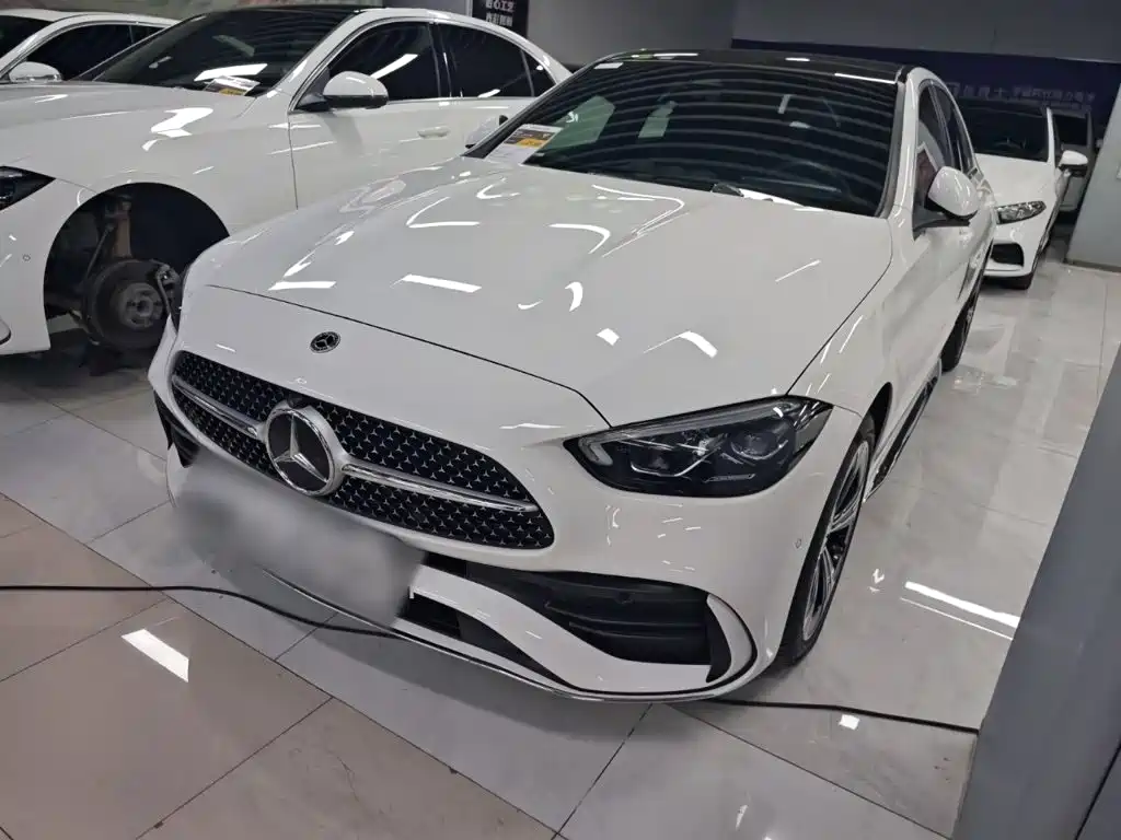Mercedes-Benz C-Class — миниатюра 2
