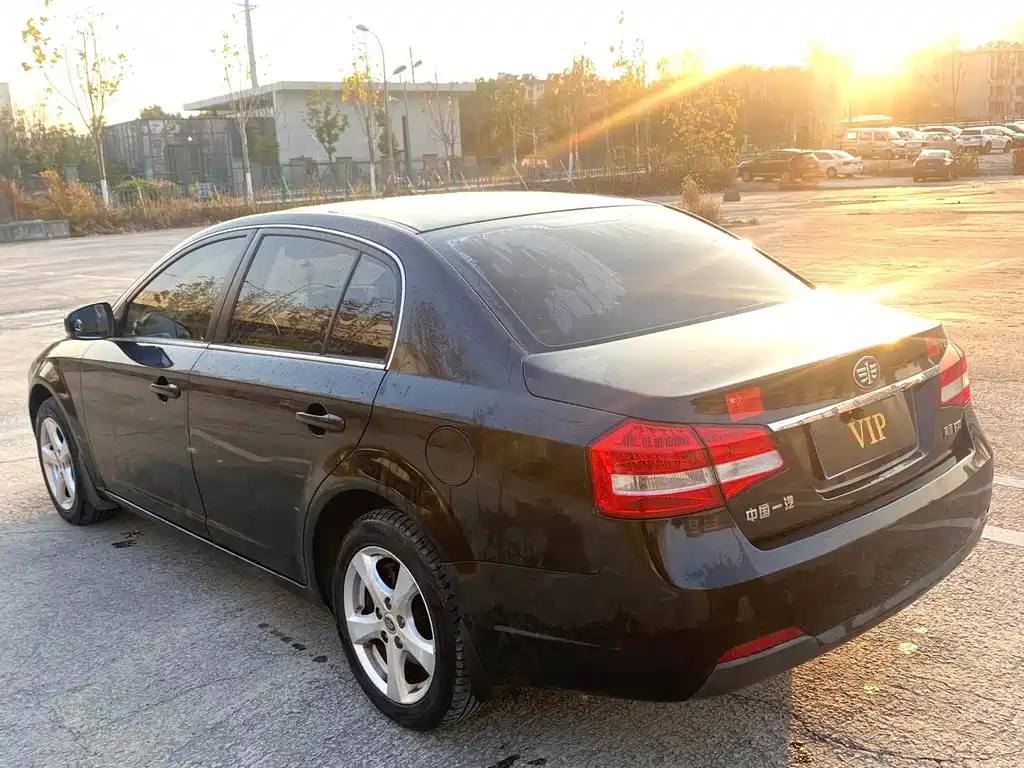 Bestune B70 2010 2.0L MT Elite