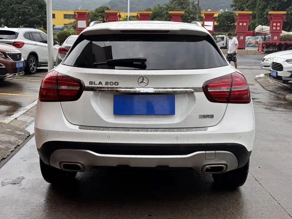 Mercedes-Benz GLA — миниатюра 4
