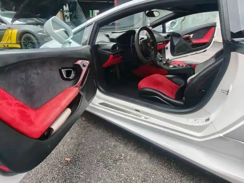 Lamborghini Huracán — миниатюра 8