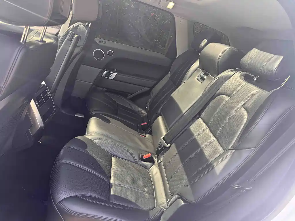 Land Rover Sport — миниатюра 12