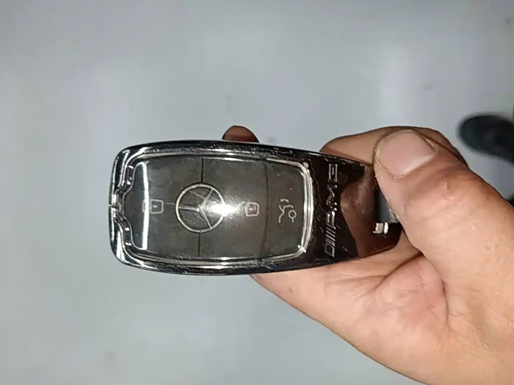 Mercedes-Benz GLB — миниатюра 9
