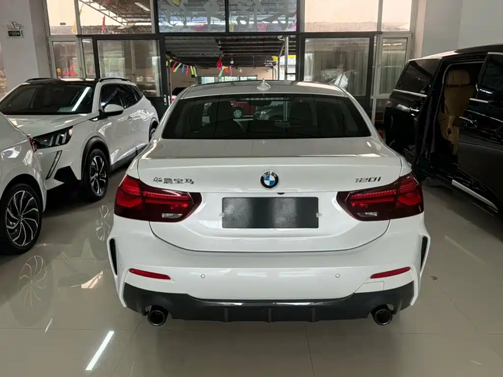 BMW 1 Series — миниатюра 24