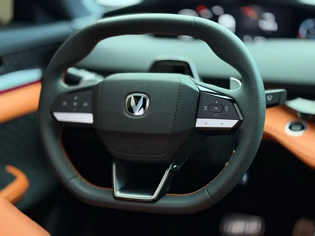 Changan UNI-V — миниатюра 12
