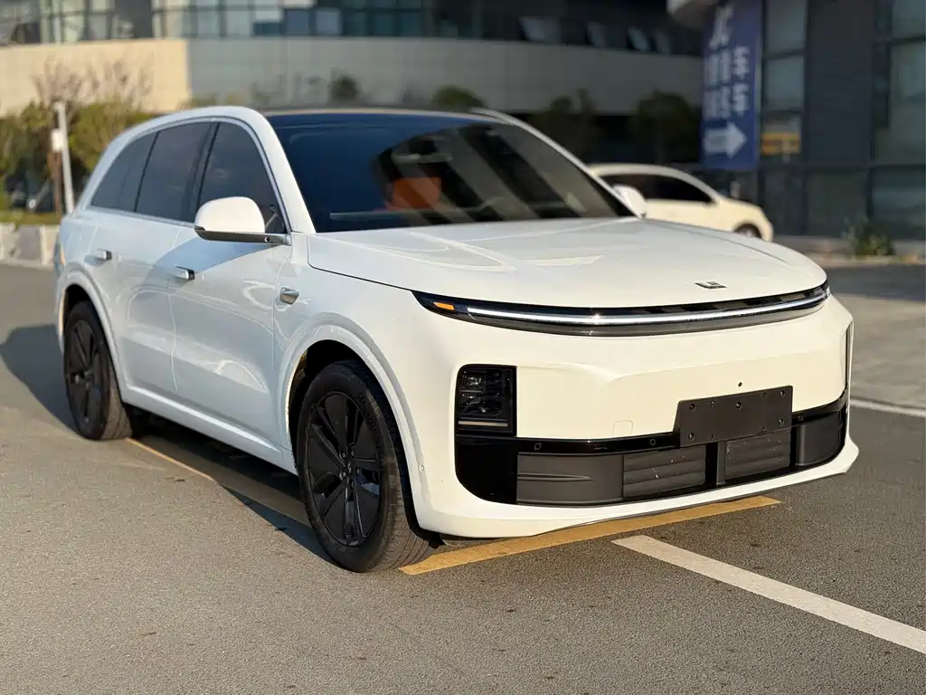 Li Auto Li L6 — миниатюра 3